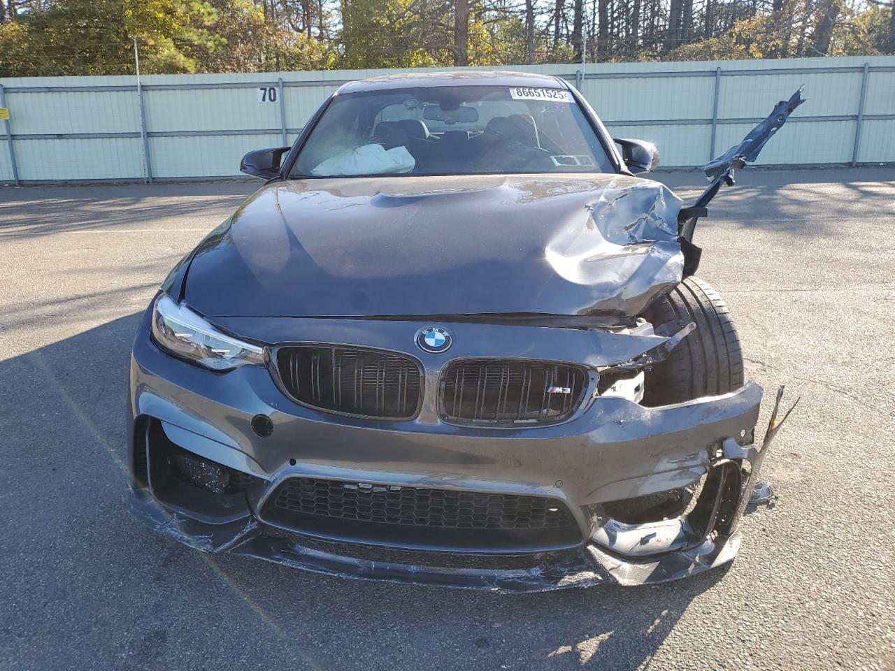 Фото: WBS8M9C53H5G84684