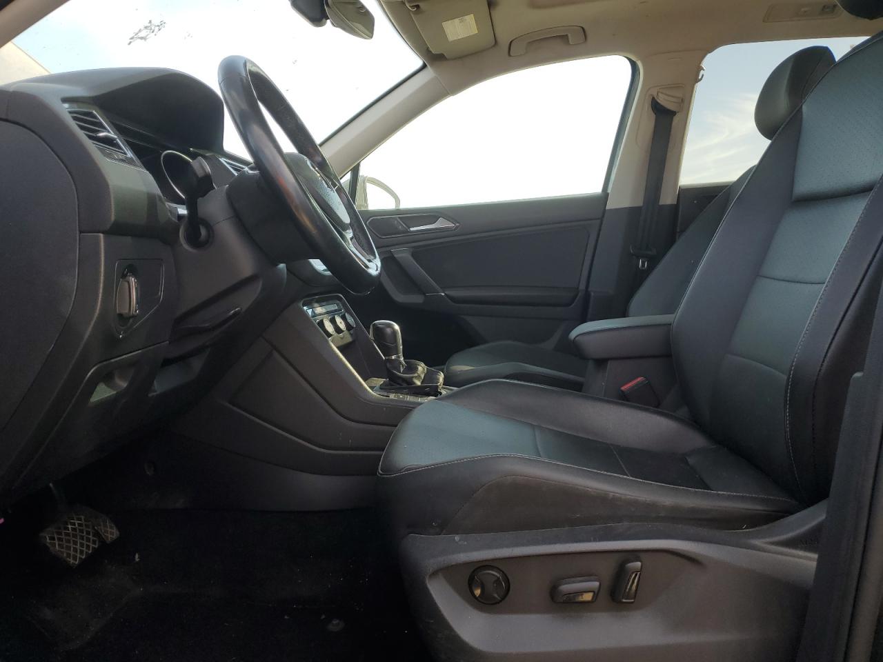 2018 Volkswagen Tiguan Se VIN: 3VV2B7AX8JM048661 Lot: 85821395