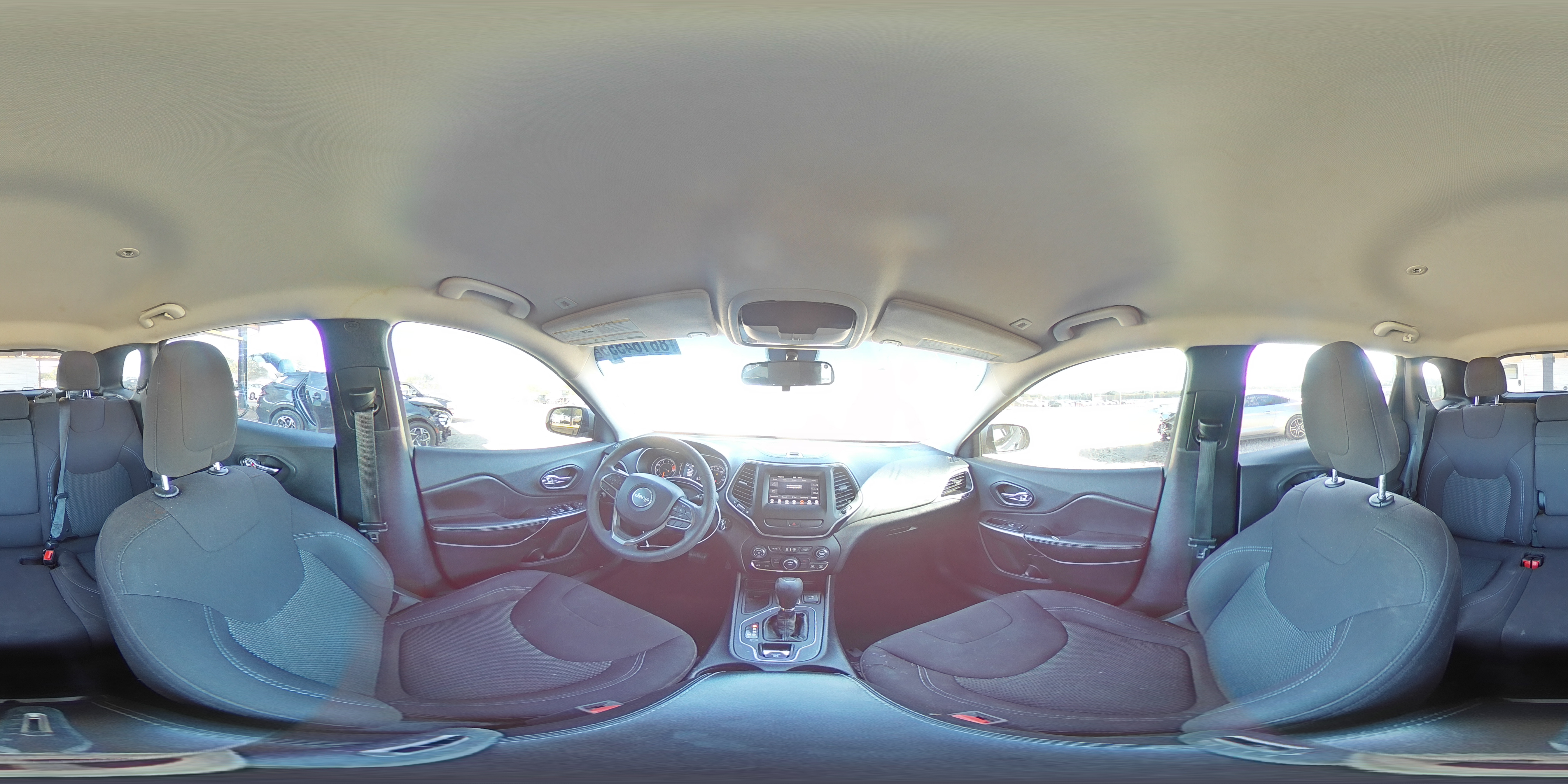 2019 Jeep Cherokee Latitude VIN: 1C4PJLCB8KD358565 Lot: 86164555