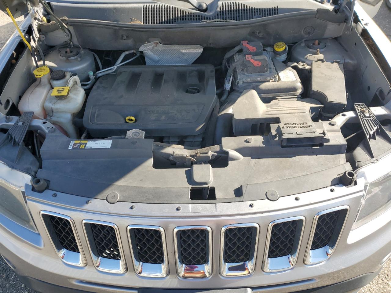 2015 Jeep Compass Sport VIN: 1C4NJDBBXFD332411 Lot: 89545875