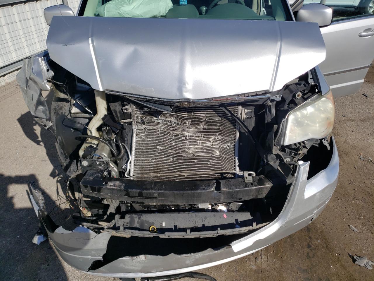 2010 Chrysler Town & Country Touring VIN: 2A4RR5D16AR249272 Lot: 87233815