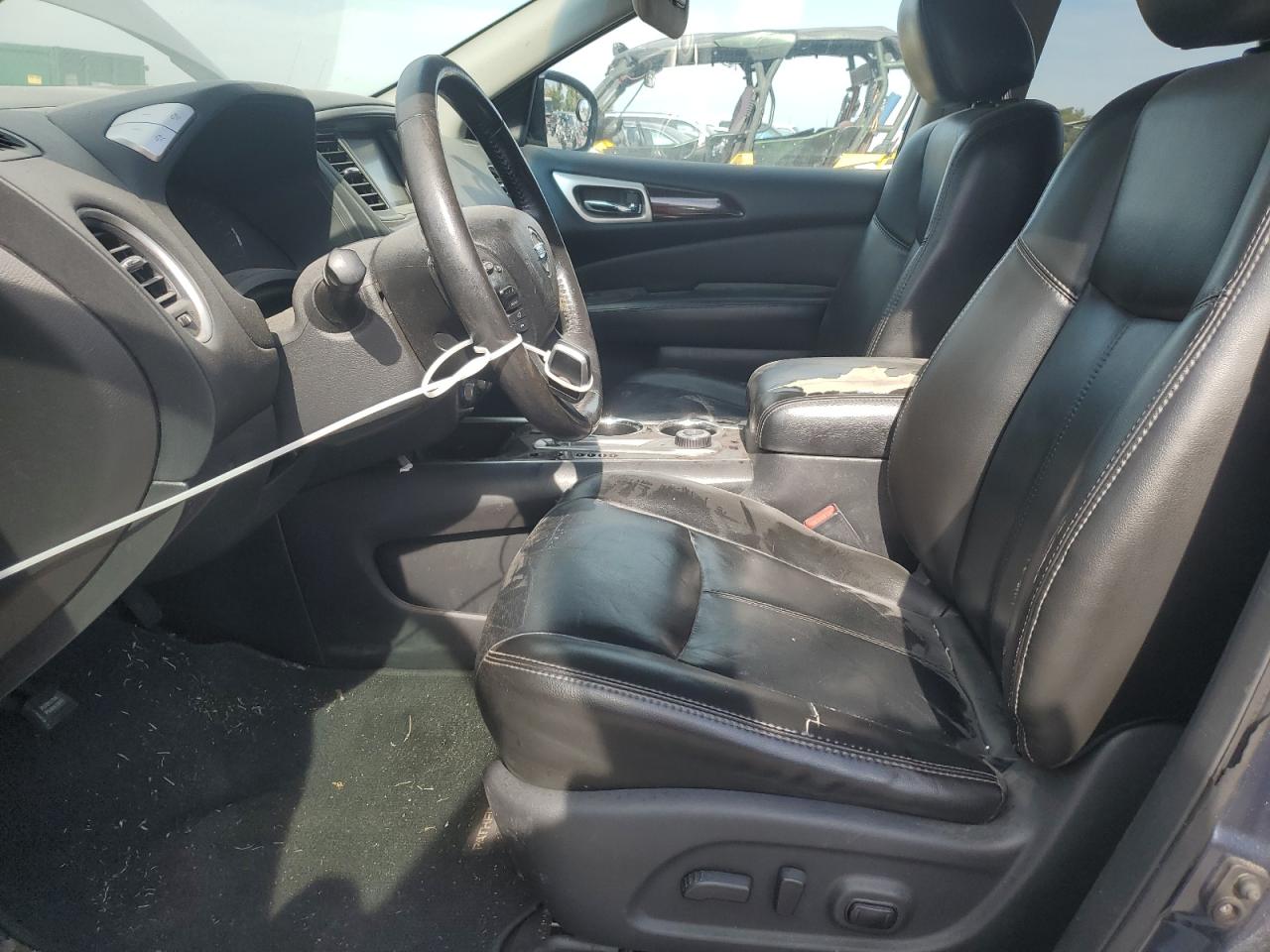 2014 Nissan Pathfinder S VIN: 5N1AR2MM0EC696461 Lot: 84802735