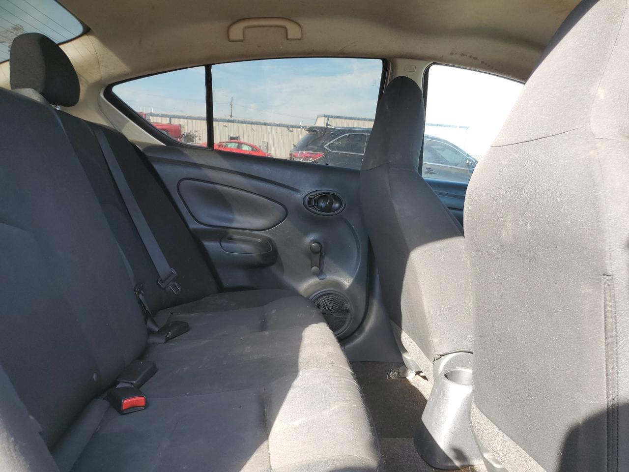 2017 Nissan Versa S VIN: 3N1CN7AP1HL822679 Lot: 82009115