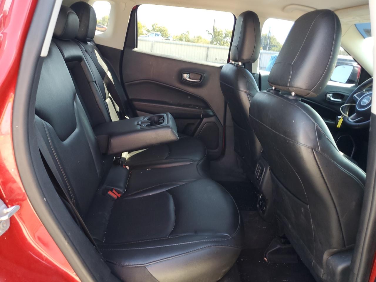 2019 Jeep Compass Limited VIN: 3C4NJCCB3KT664512 Lot: 86405575