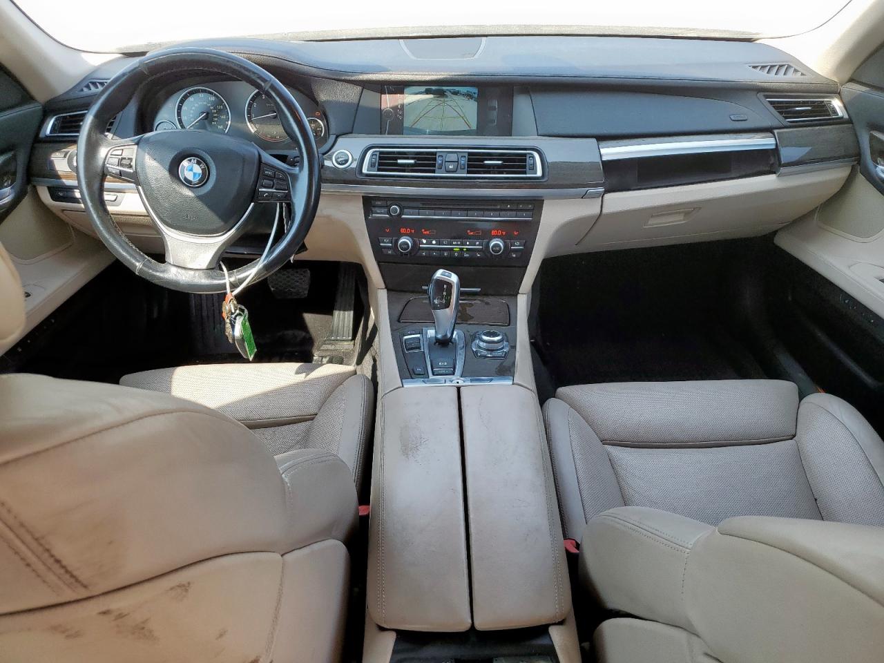 2012 BMW 750 I VIN: WBAKA8C57CDS99699 Lot: 82007895