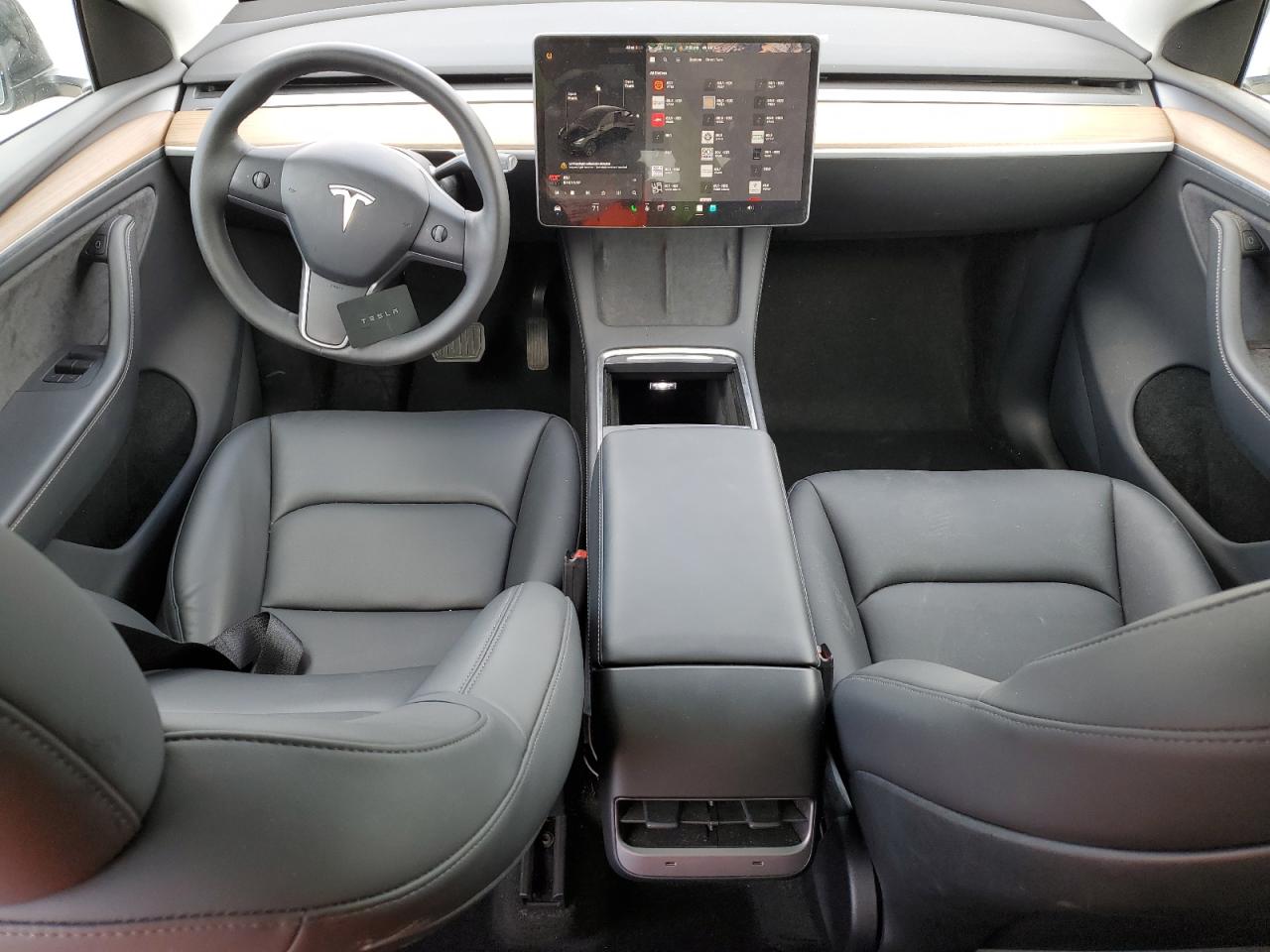 2025 Tesla Model Y VIN: 7SAYGDED0SA365266 Lot: 86312065
