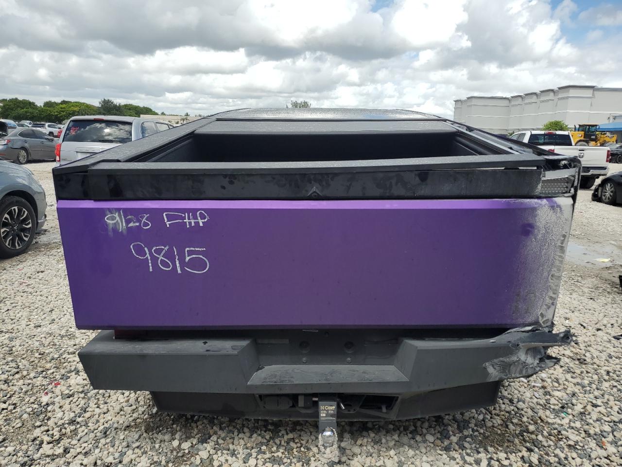 2025 Tesla Cybertruck VIN: 7G2CEHED4SA069815 Lot: 85334945