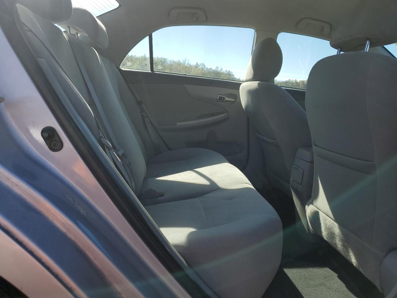 2010 Toyota Corolla Base VIN: 1NXBU4EE3AZ209862 Lot: 81944625