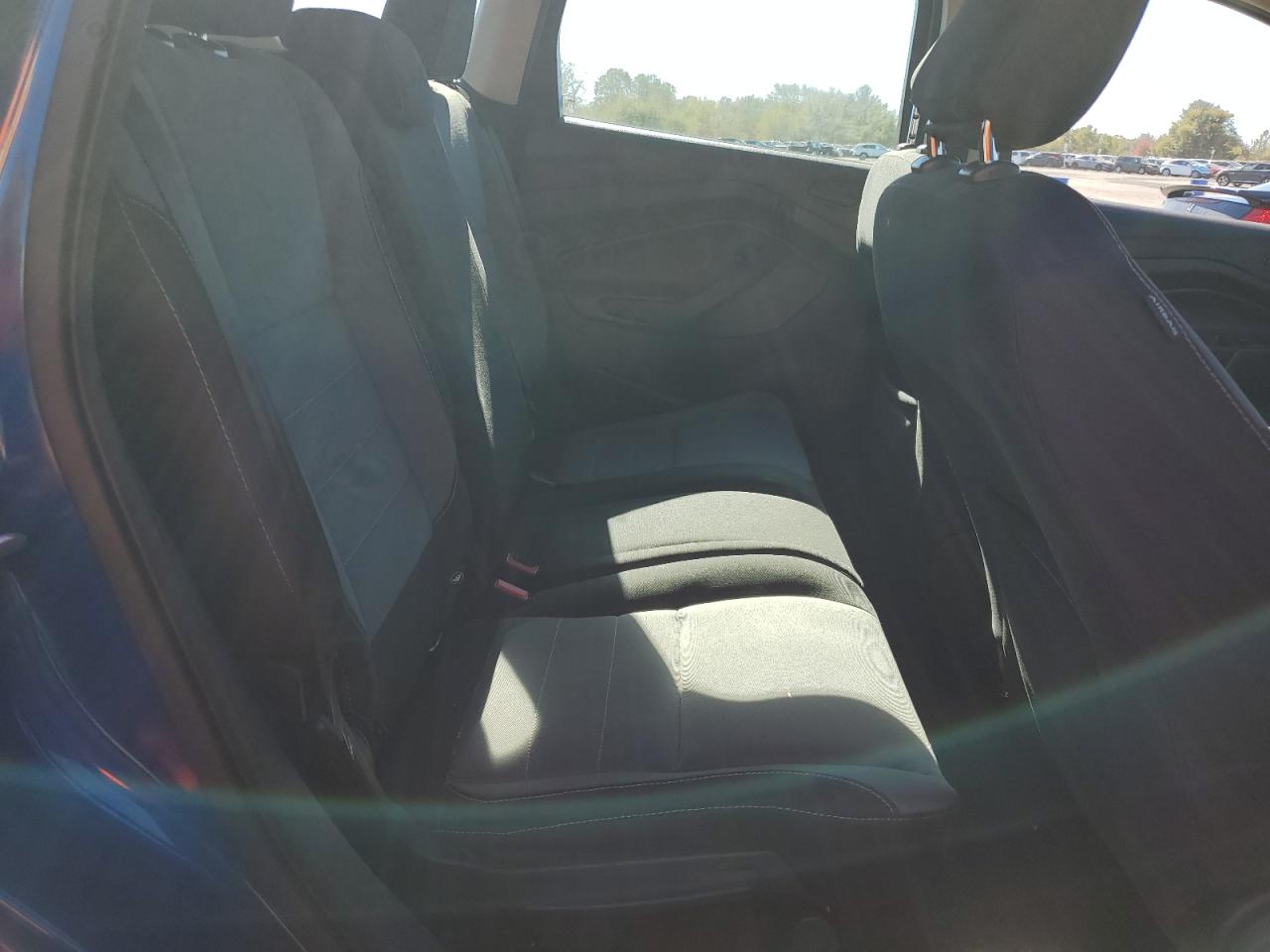 2018 Ford Escape S VIN: 1FMCU0F70JUB34597 Lot: 82563265