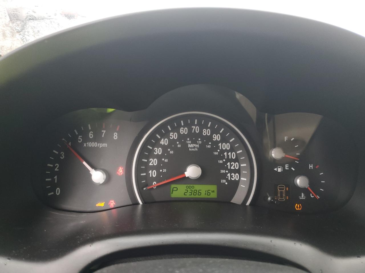 2008 Kia Sedona VIN: KNDMB133686255526 Lot: 84455015