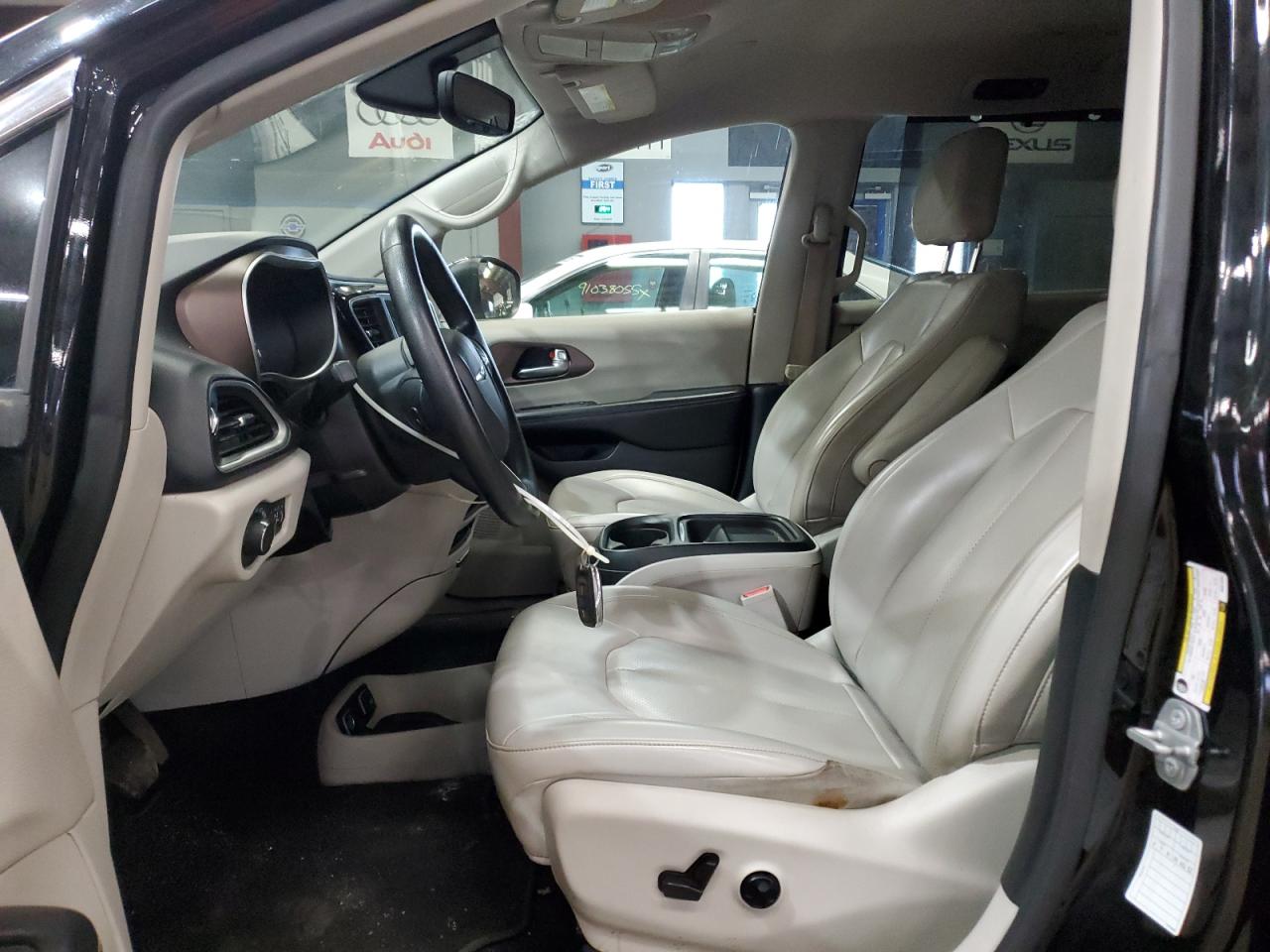 2021 Chrysler Voyager Lxi VIN: 2C4RC1DG3MR519664 Lot: 90451785