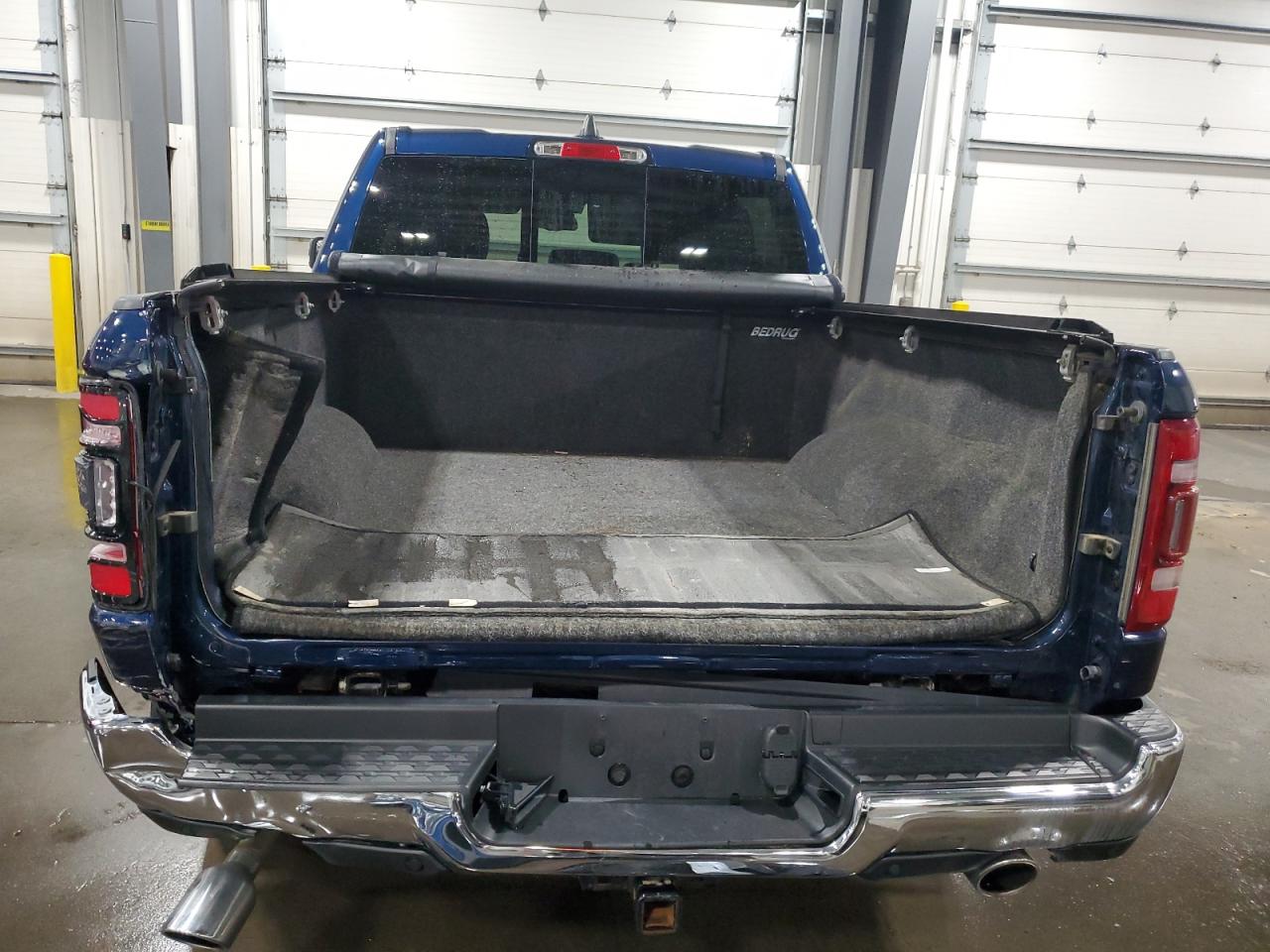 2019 Ram 1500 Laramie VIN: 1C6SRFJT9KN773136 Lot: 82158855