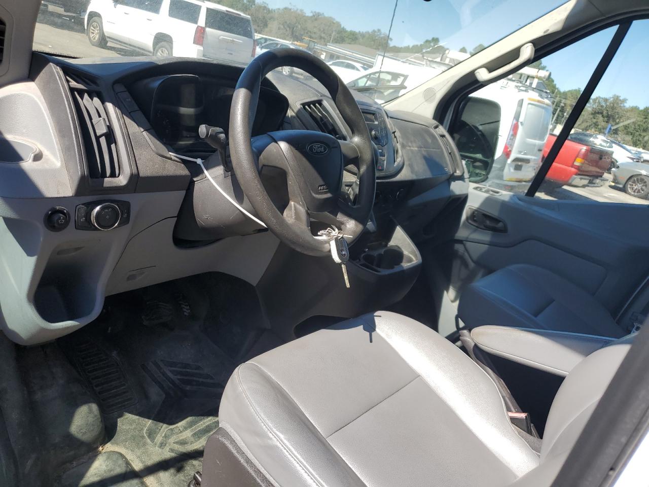 2015 Ford Transit T-250 VIN: 1FTNR2CM0FKA64235 Lot: 87411375