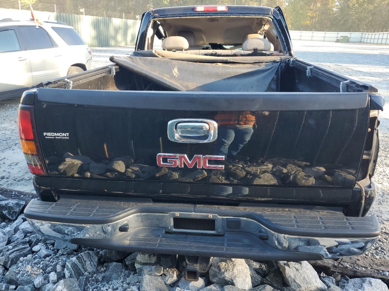 2005 GMC Sierra C2500 Heavy Duty VIN: 1GTHC29245E137804 Lot: 89714715