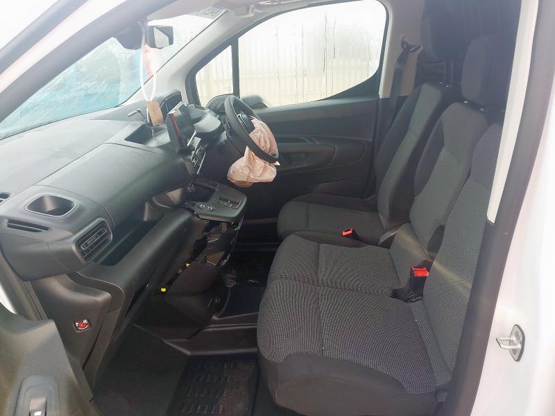 2025 PEUGEOT PARTNER 1.5 BLUEHDI 130 ASPHALT VAN EAT8