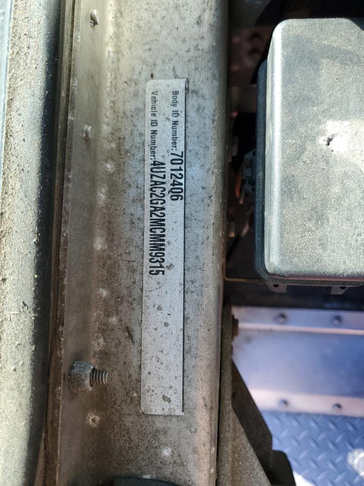 2021 Freightliner Chassis M Line Walk-In Van VIN: 4UZAC2GA2MCMM9315 Lot: 84946695