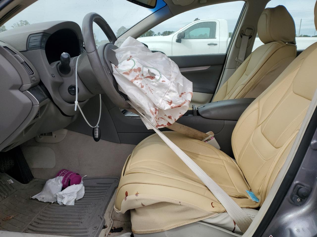 2013 Infiniti G37 Base VIN: JN1CV6AP0DM717903 Lot: 82351315