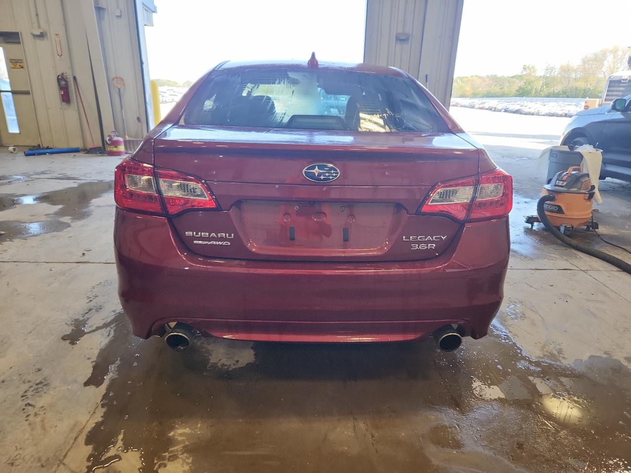 2017 Subaru Legacy 3.6R Limited VIN: 4S3BNEN6XH3019816 Lot: 84067195