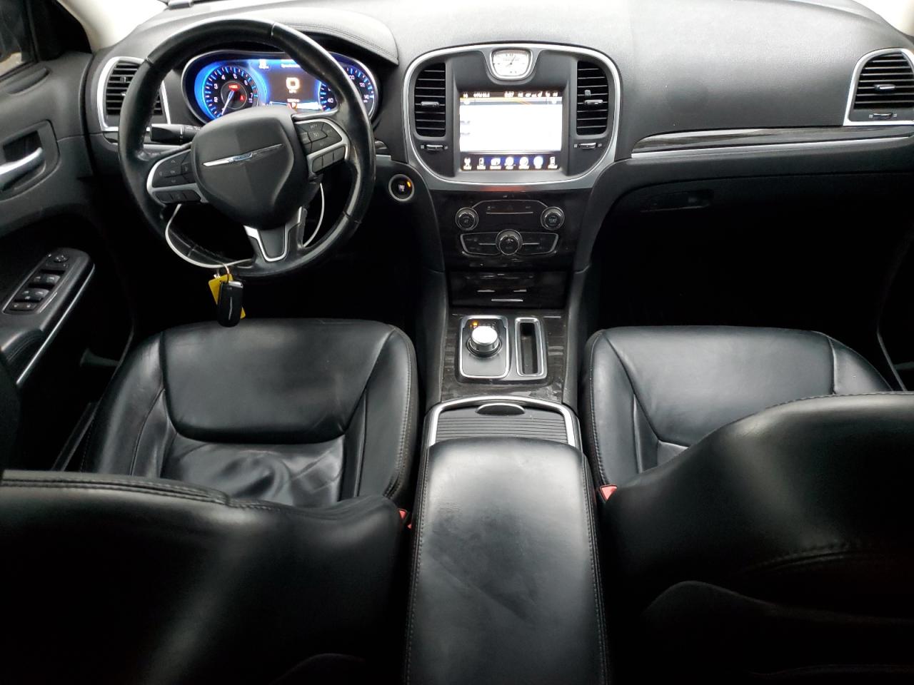 2015 Chrysler 300 Limited VIN: 2C3CCAAGXFH780684 Lot: 90002945