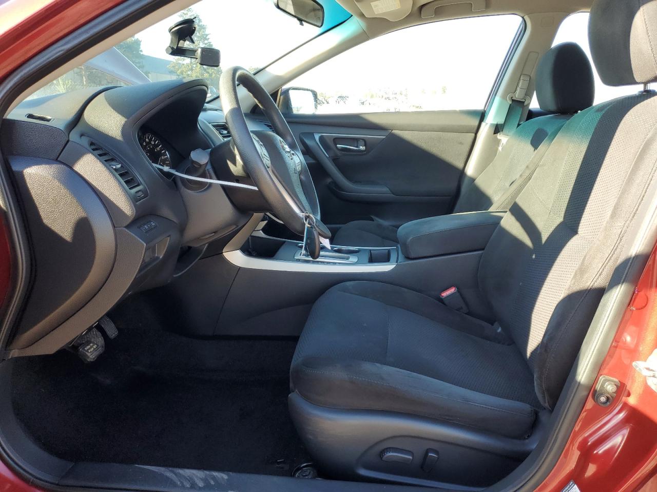 2015 Nissan Altima 2.5 VIN: 1N4AL3AP9FC226124 Lot: 85835275