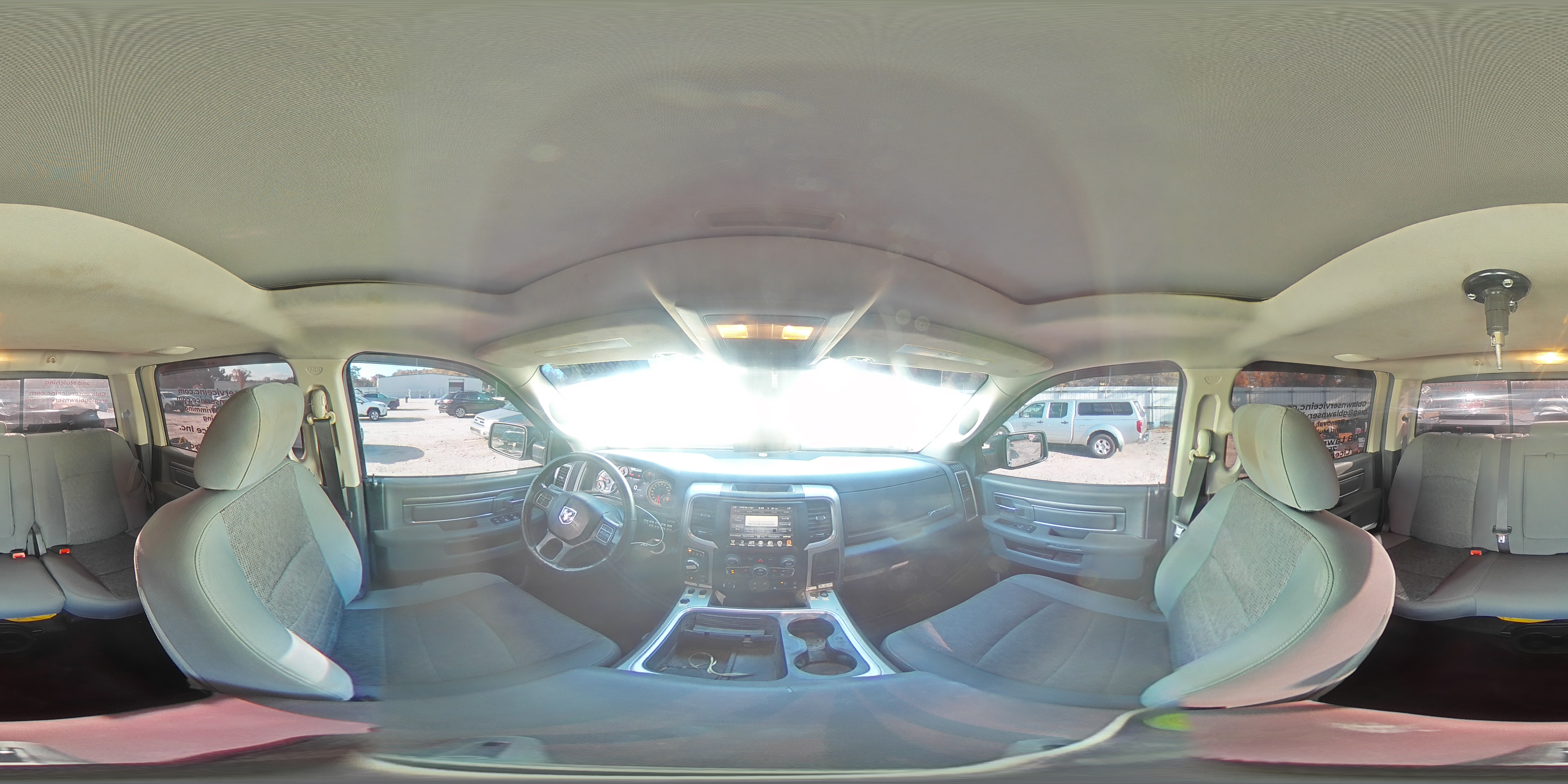 2016 Ram 1500 Slt VIN: 3C6RR7LT3GG225702 Lot: 84878595