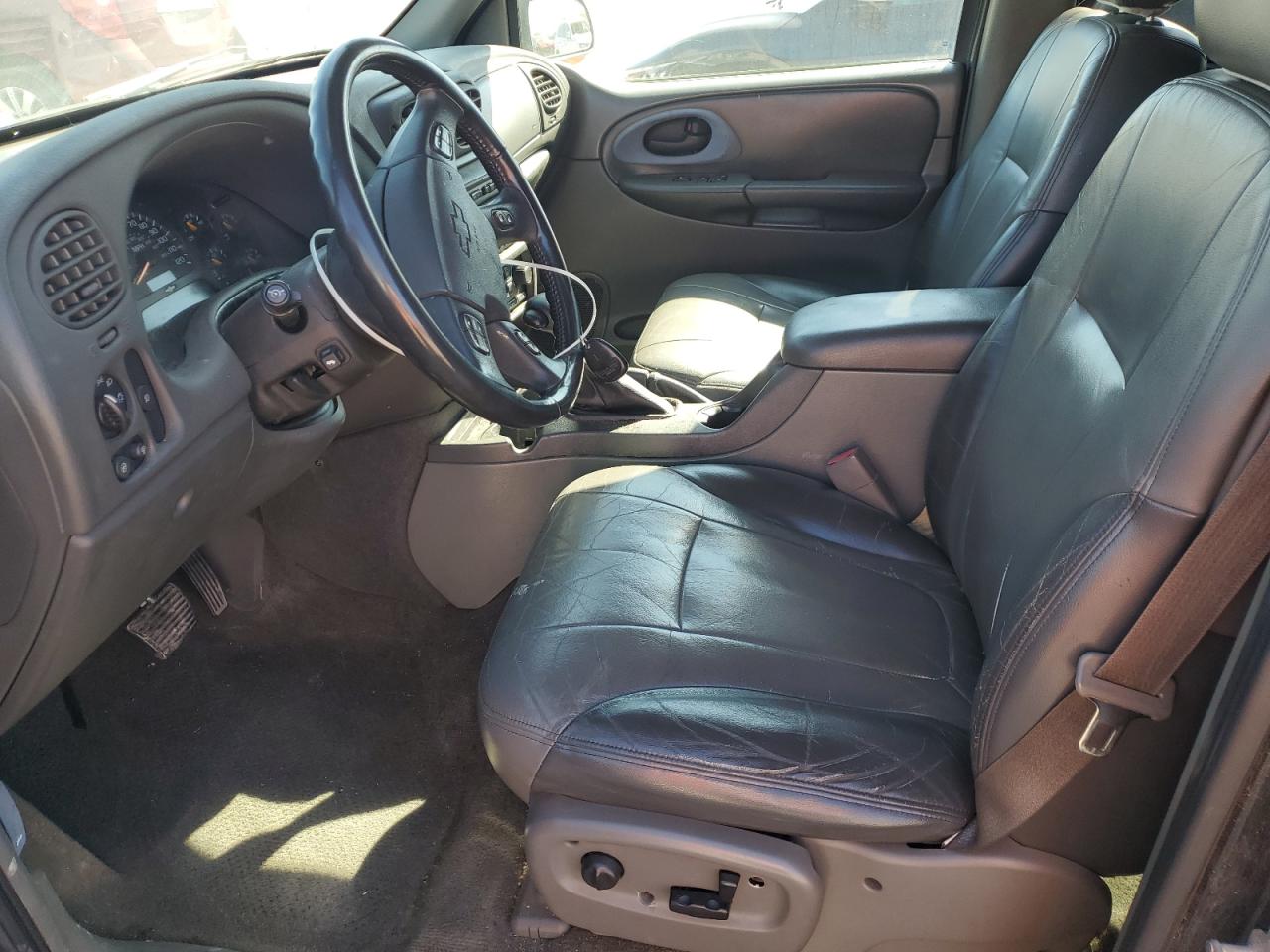 2004 Chevrolet Trailblazer Ls VIN: 1GNDT13S242390838 Lot: 82265985