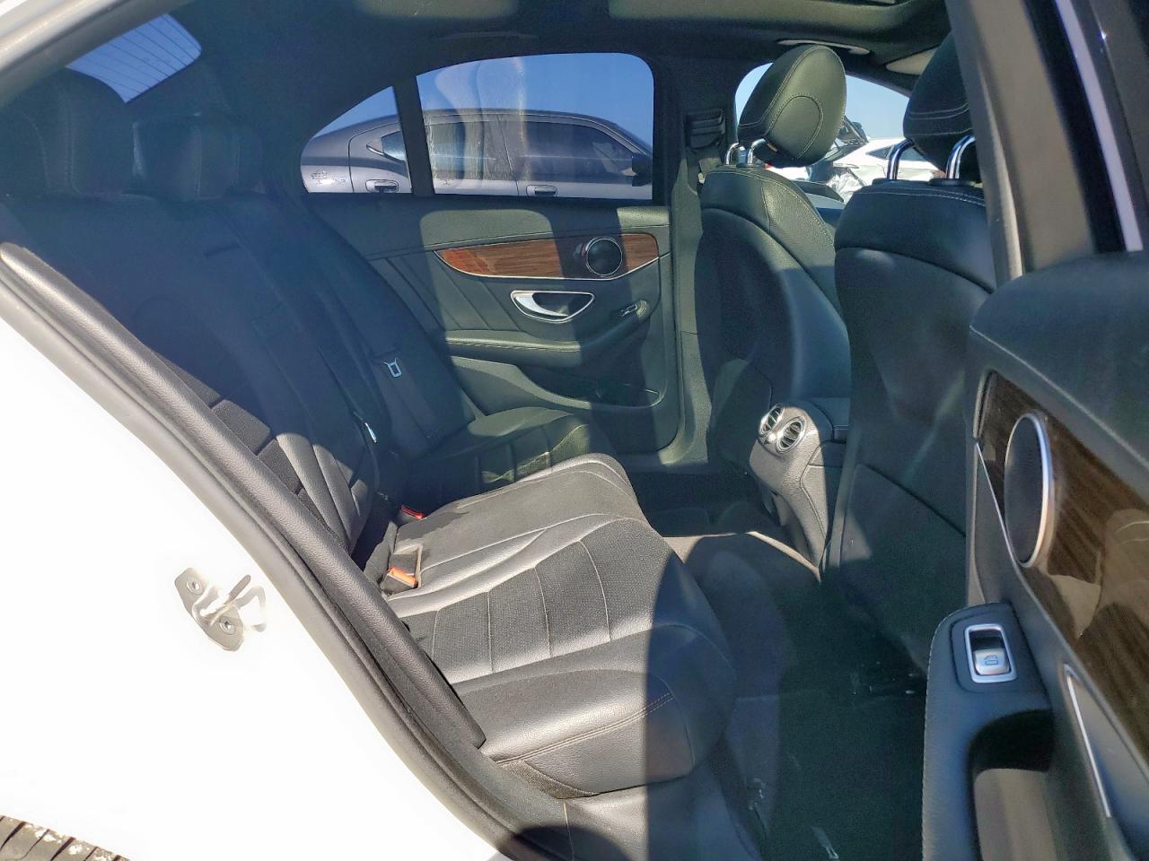 2017 Mercedes-Benz C 300 VIN: 55SWF4JB1HU189270 Lot: 85397885