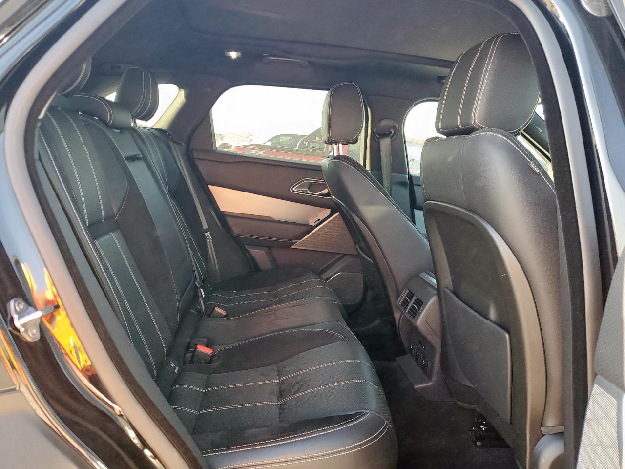 2018 Land Rover Range Rover Velar R-Dynamic Se VIN: SALYL2RX9JA710878 Lot: 82428815