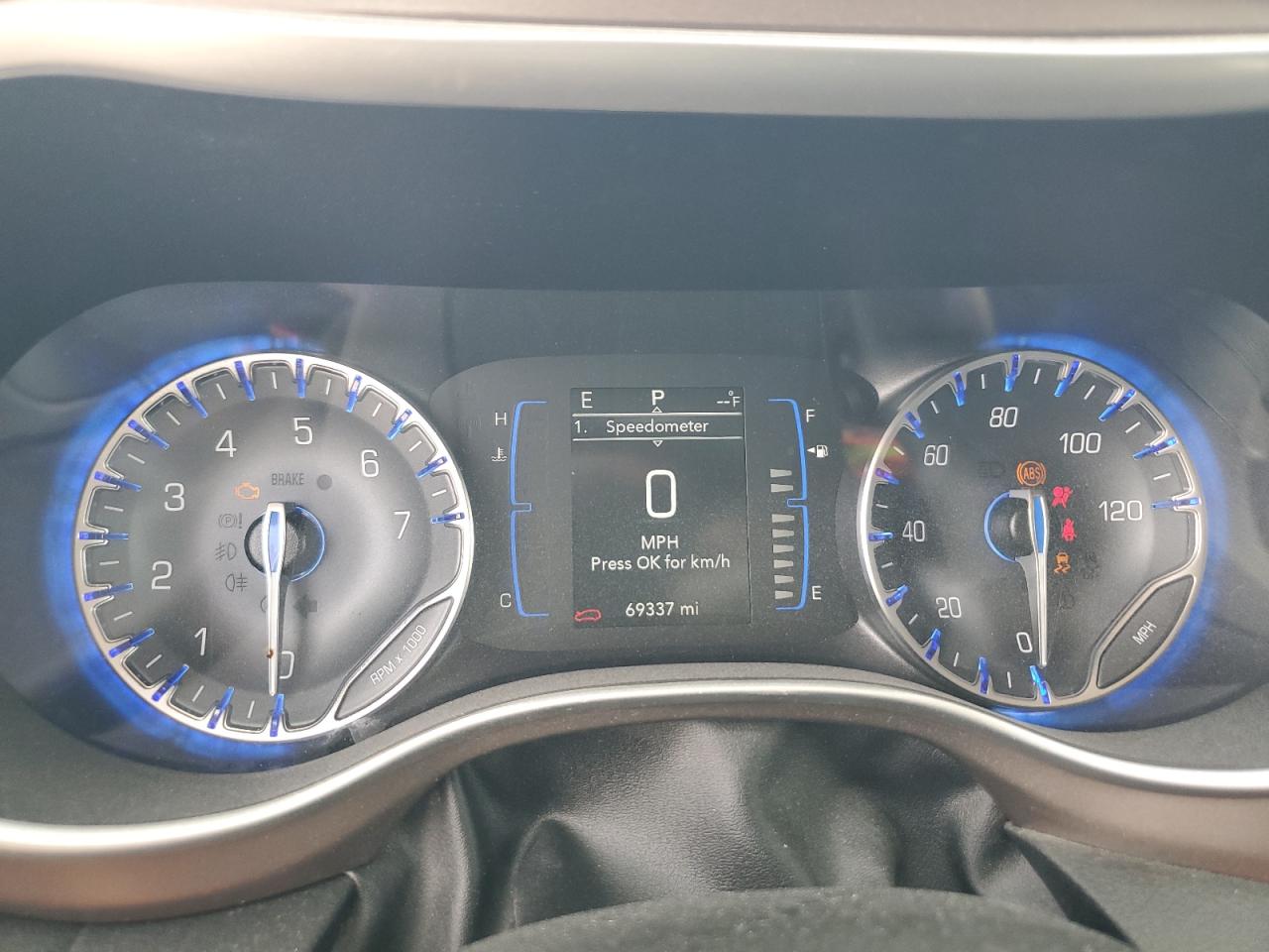 2019 Chrysler Pacifica Touring Plus VIN: 2C4RC1FG8KR604266 Lot: 89712365