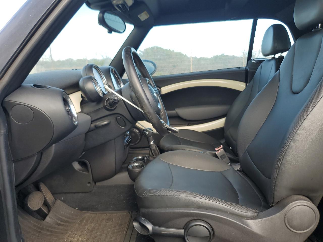 2011 Mini Cooper VIN: WMWZN3C52BTZ78435 Lot: 89518855