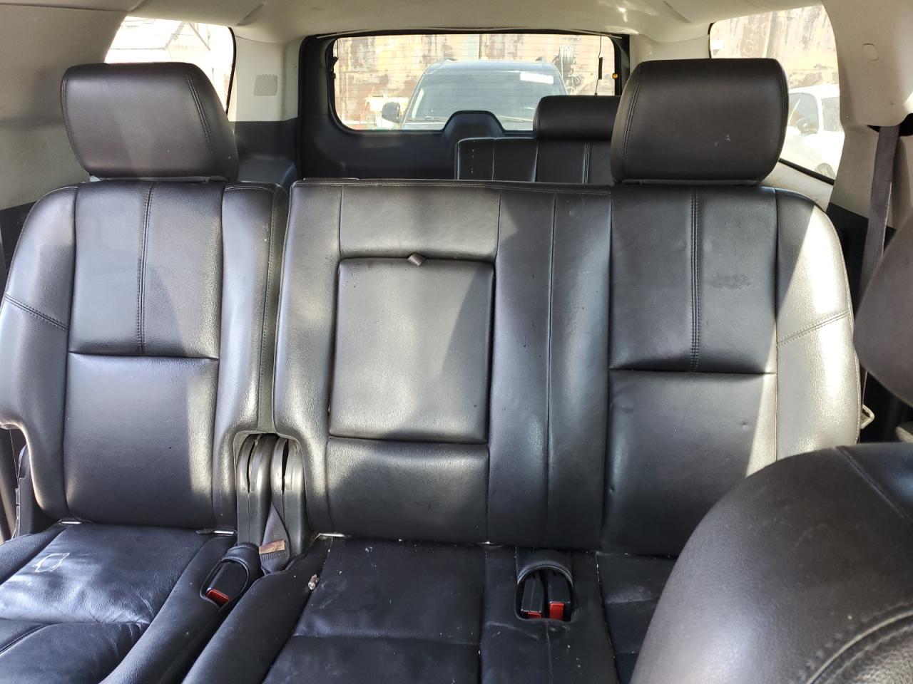 2013 Chevrolet Suburban C1500 Lt VIN: 1GNSCJE02DR176037 Lot: 85194465