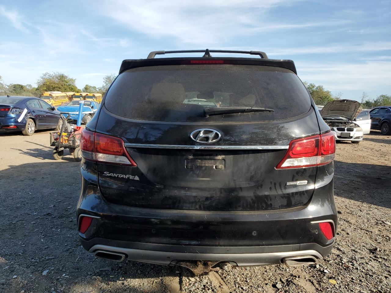 2017 Hyundai Santa Fe Se Ultimate VIN: KM8SRDHF8HU242453 Lot: 85104605