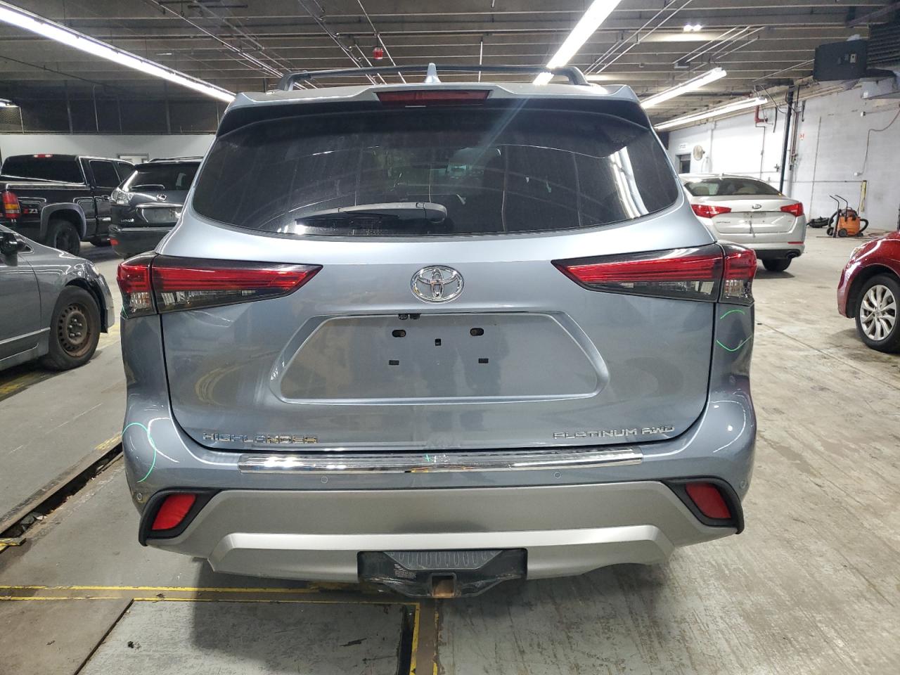 2020 Toyota Highlander Platinum VIN: 5TDFZRBH8LS035104 Lot: 85844445