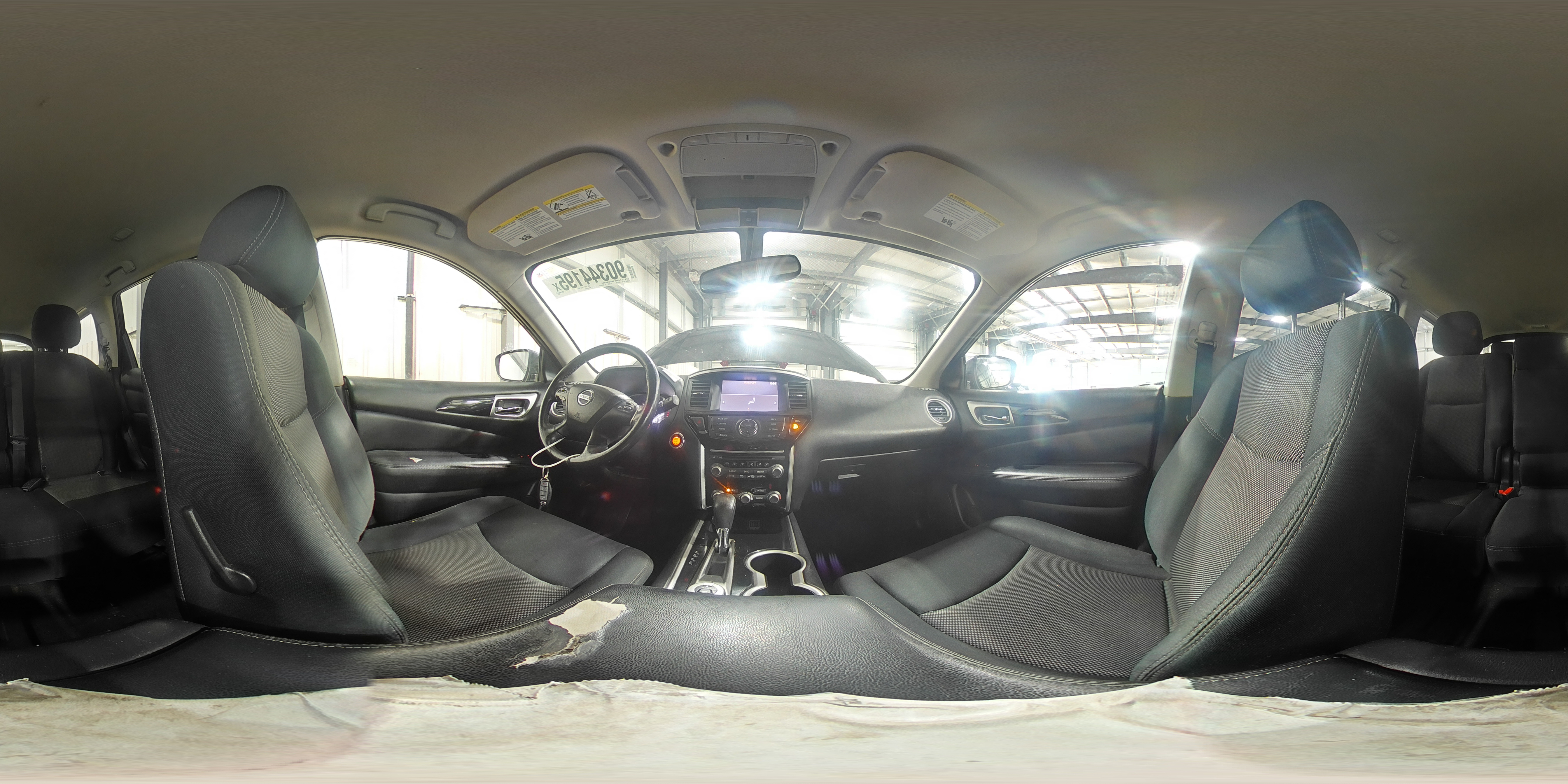 2018 Nissan Pathfinder S VIN: 5N1DR2MM2JC633921 Lot: 90344195