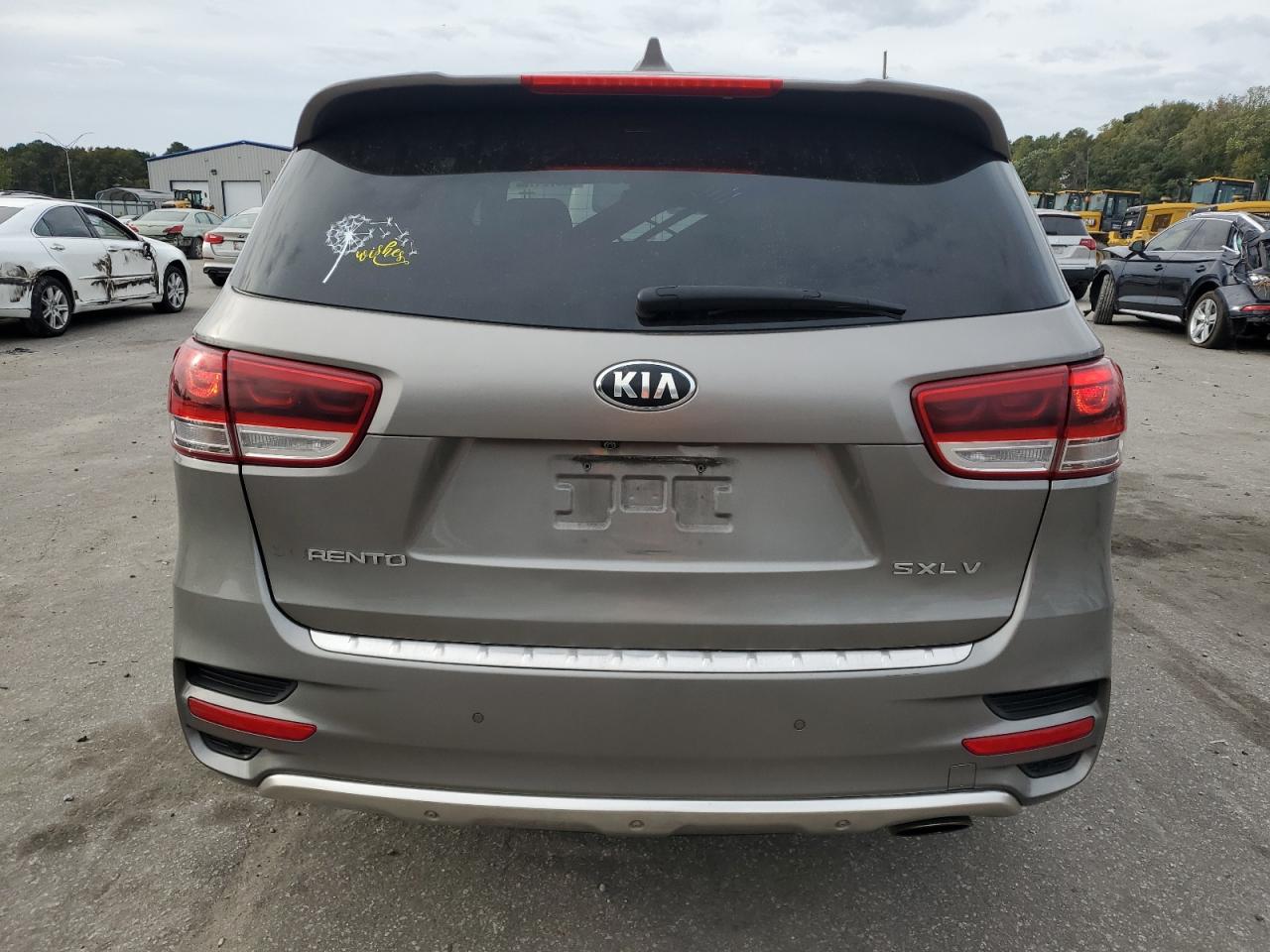 2017 Kia Sorento Sx VIN: 5XYPK4A55HG231461 Lot: 85872175