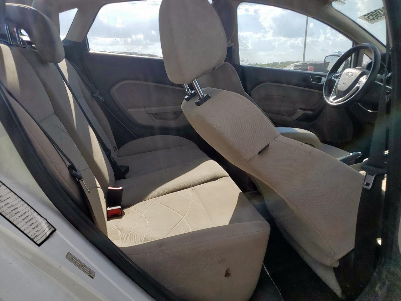 2015 Ford Fiesta Se VIN: 3FADP4BJ9FM191715 Lot: 85343985