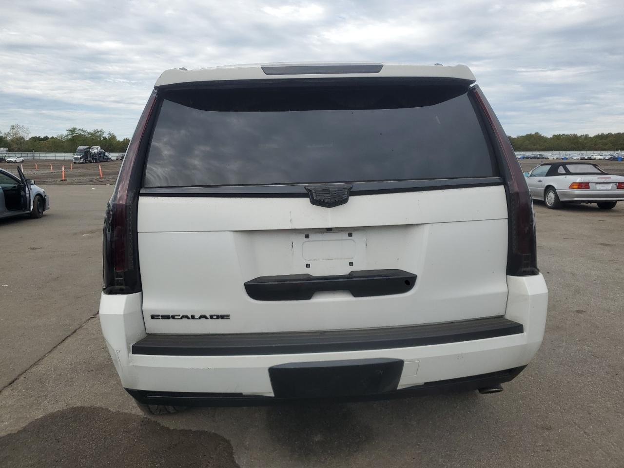 2016 Cadillac Escalade Platinum VIN: 1GYS4DKJ7GR112966 Lot: 86657405