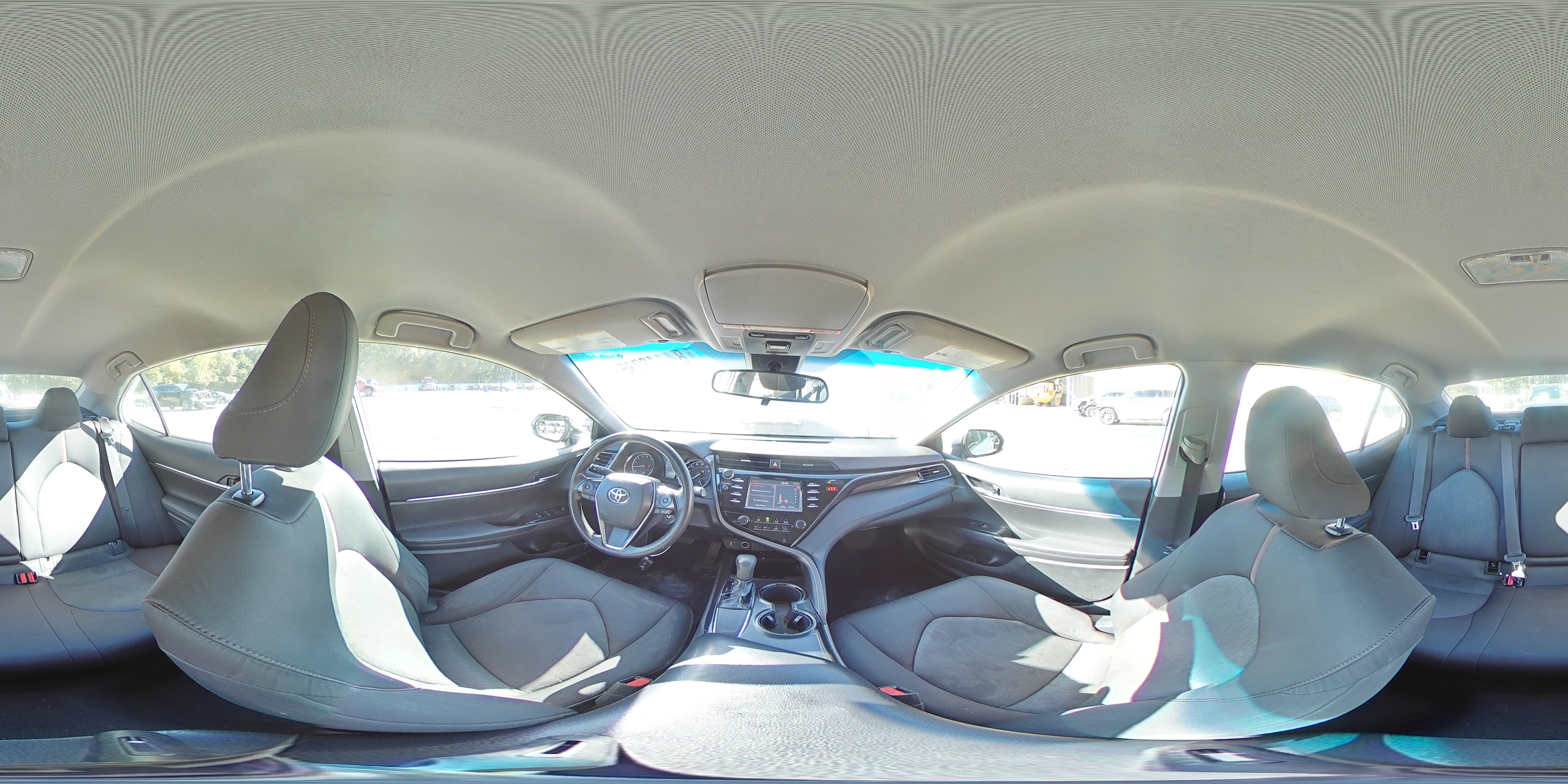 2019 Toyota Camry L VIN: 4T1B11HK2KU760343 Lot: 84418235