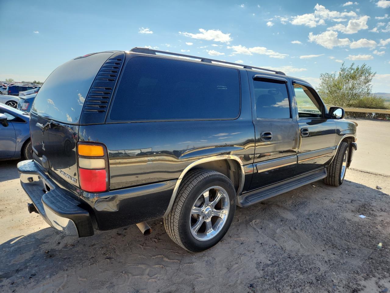 2005 Chevrolet Suburban C1500 VIN: 3GNEC16Z45G119298 Lot: 84913815
