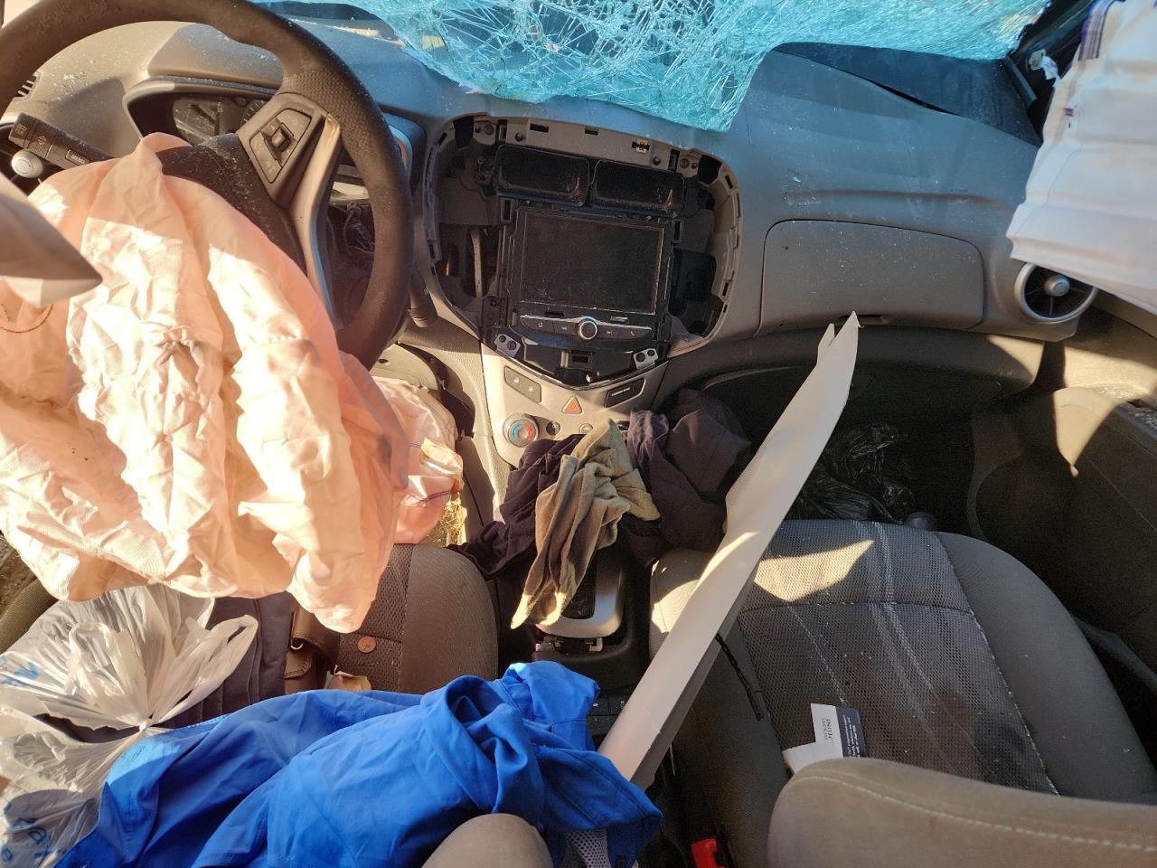 2018 Chevrolet Sonic Lt VIN: 1G1JD5SH2J4139347 Lot: 89673245