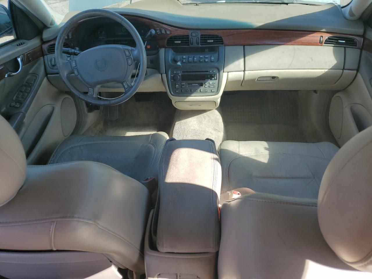 2000 Cadillac Deville VIN: 1G6KD54Y9YU341687 Lot: 90552825