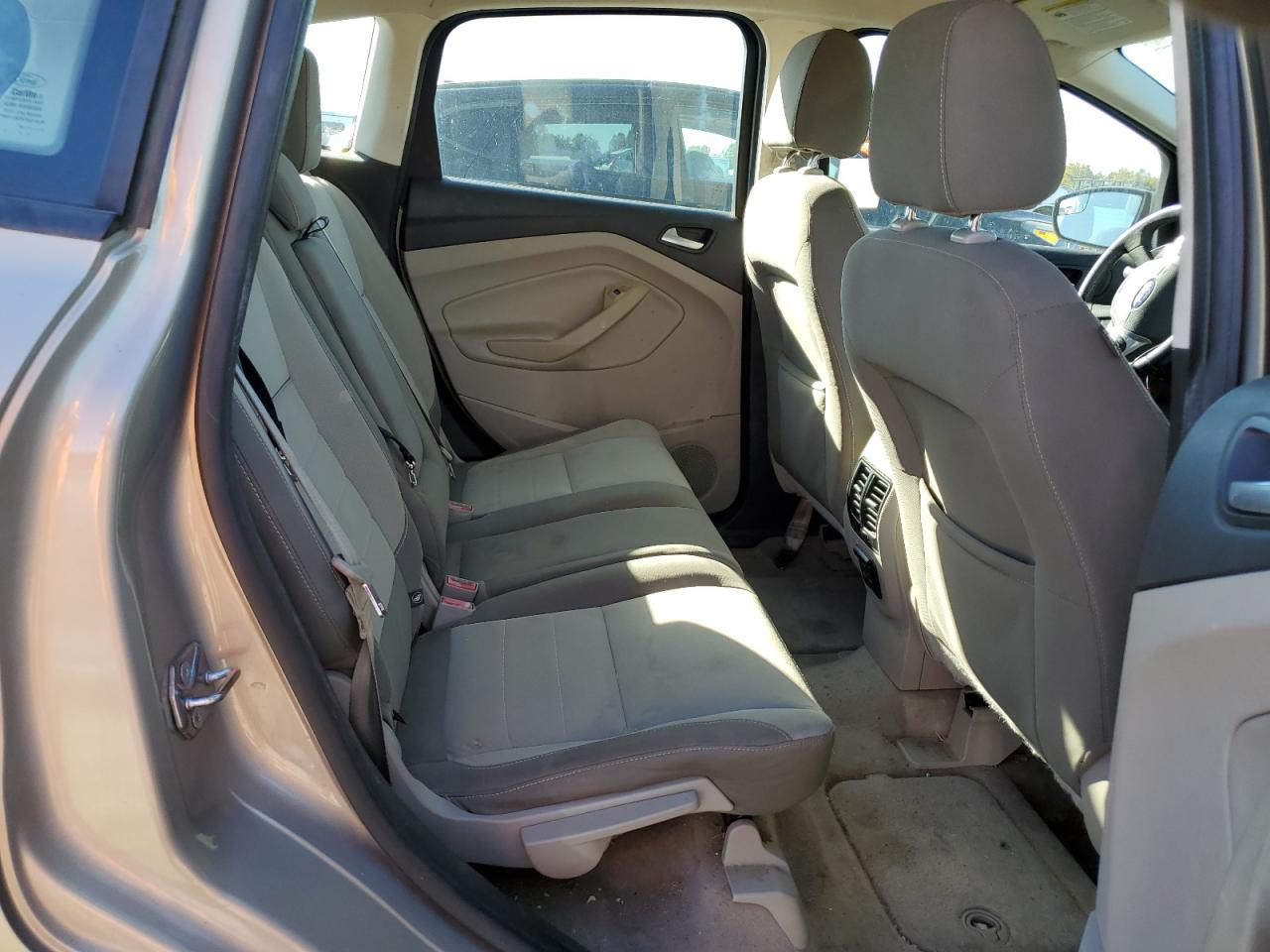 2015 Ford C-Max Se VIN: 1FADP5AU3FL100635 Lot: 85003625