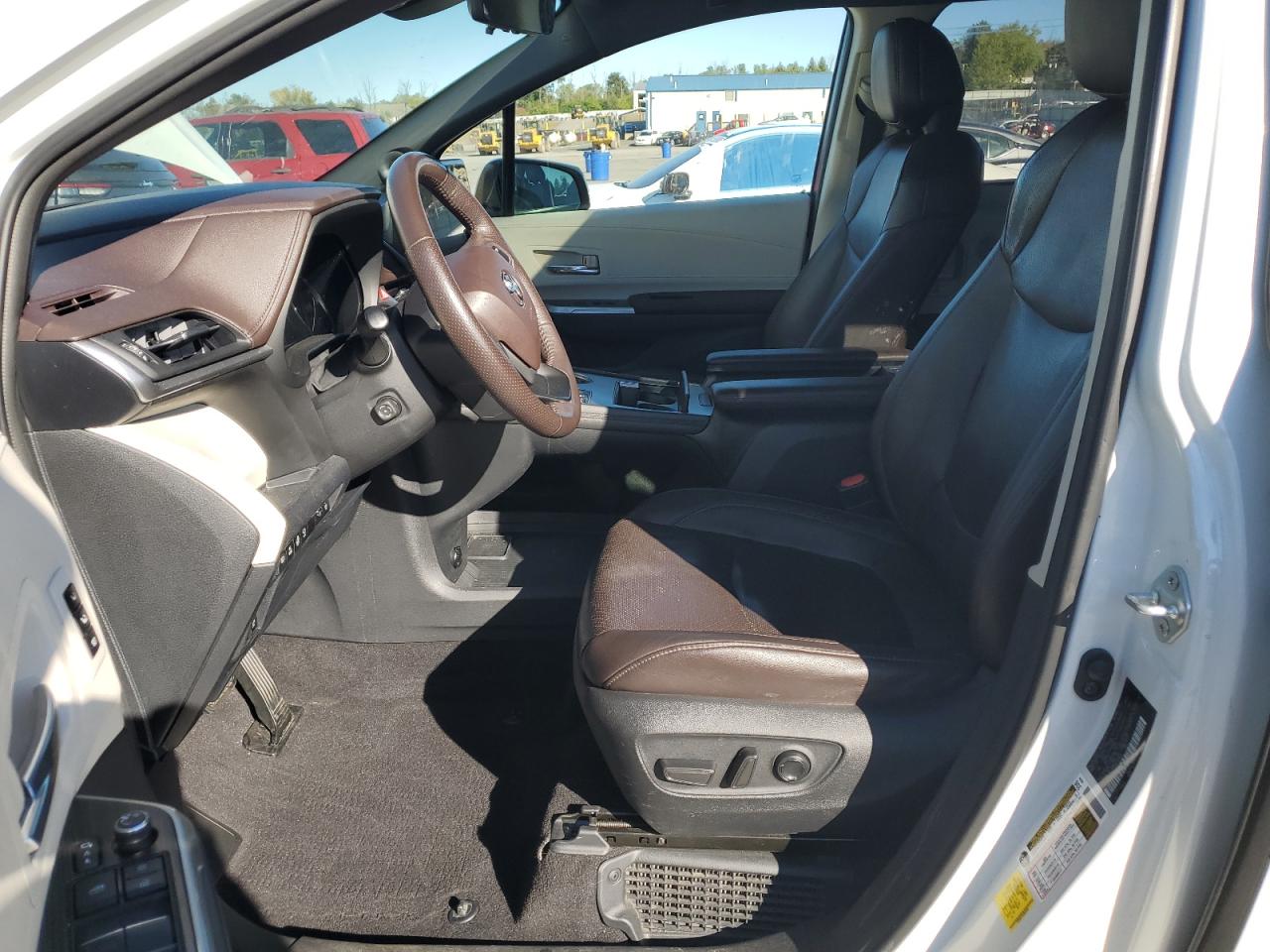 2021 Toyota Sienna Limited VIN: 5TDESKFC6MS033052 Lot: 82375515