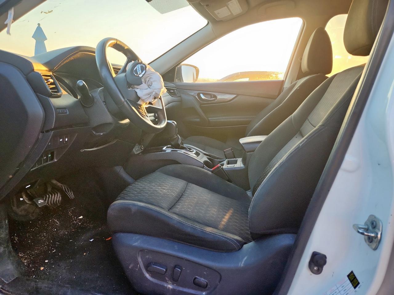 2018 Nissan Rogue S VIN: KNMAT2MTXJP595007 Lot: 81847015