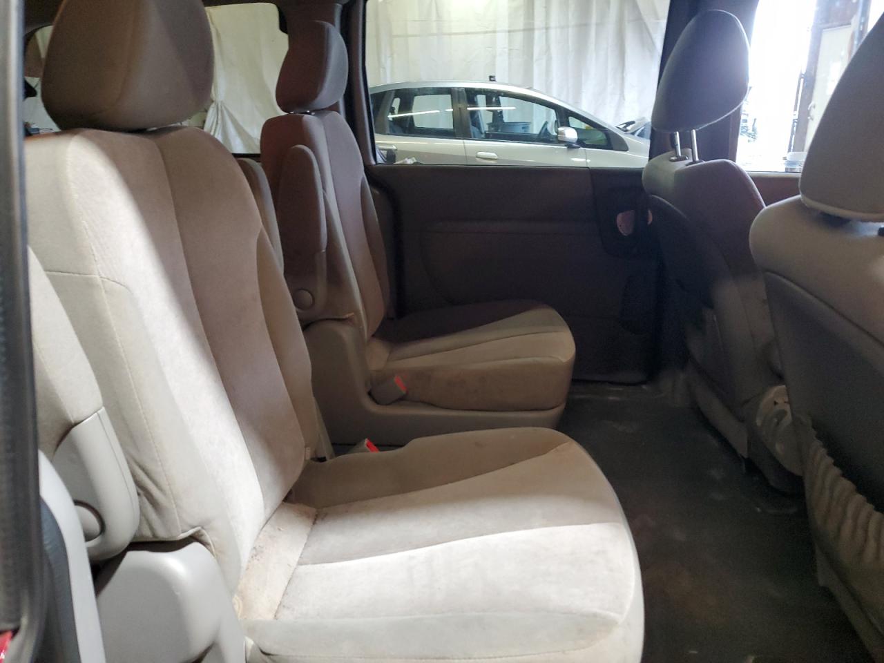 2014 Kia Sedona Lx VIN: KNDMG4C71E6548011 Lot: 90701605