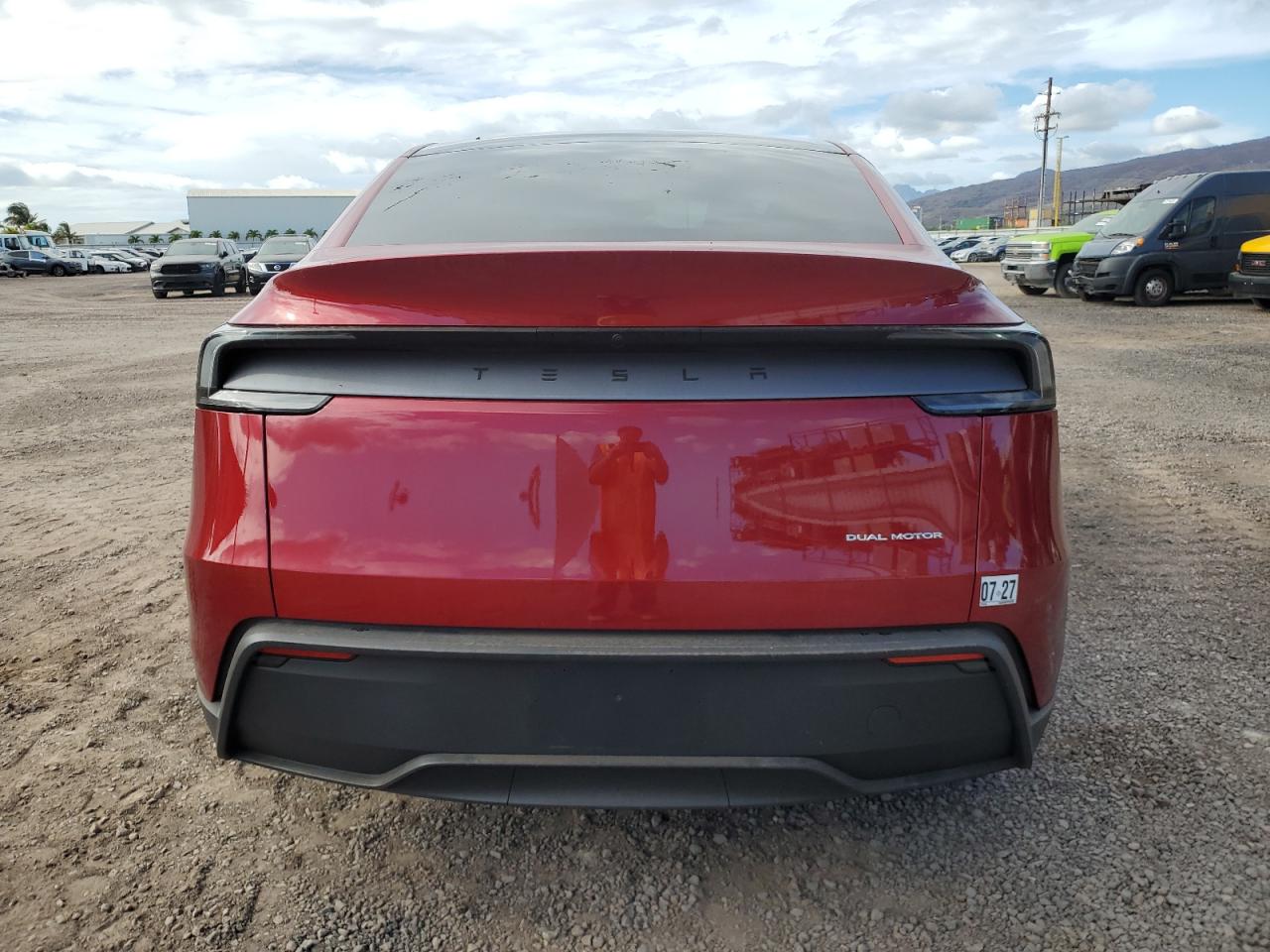 2026 Tesla Model Y VIN: 7SAYGDEE0TF347590 Lot: 89478795