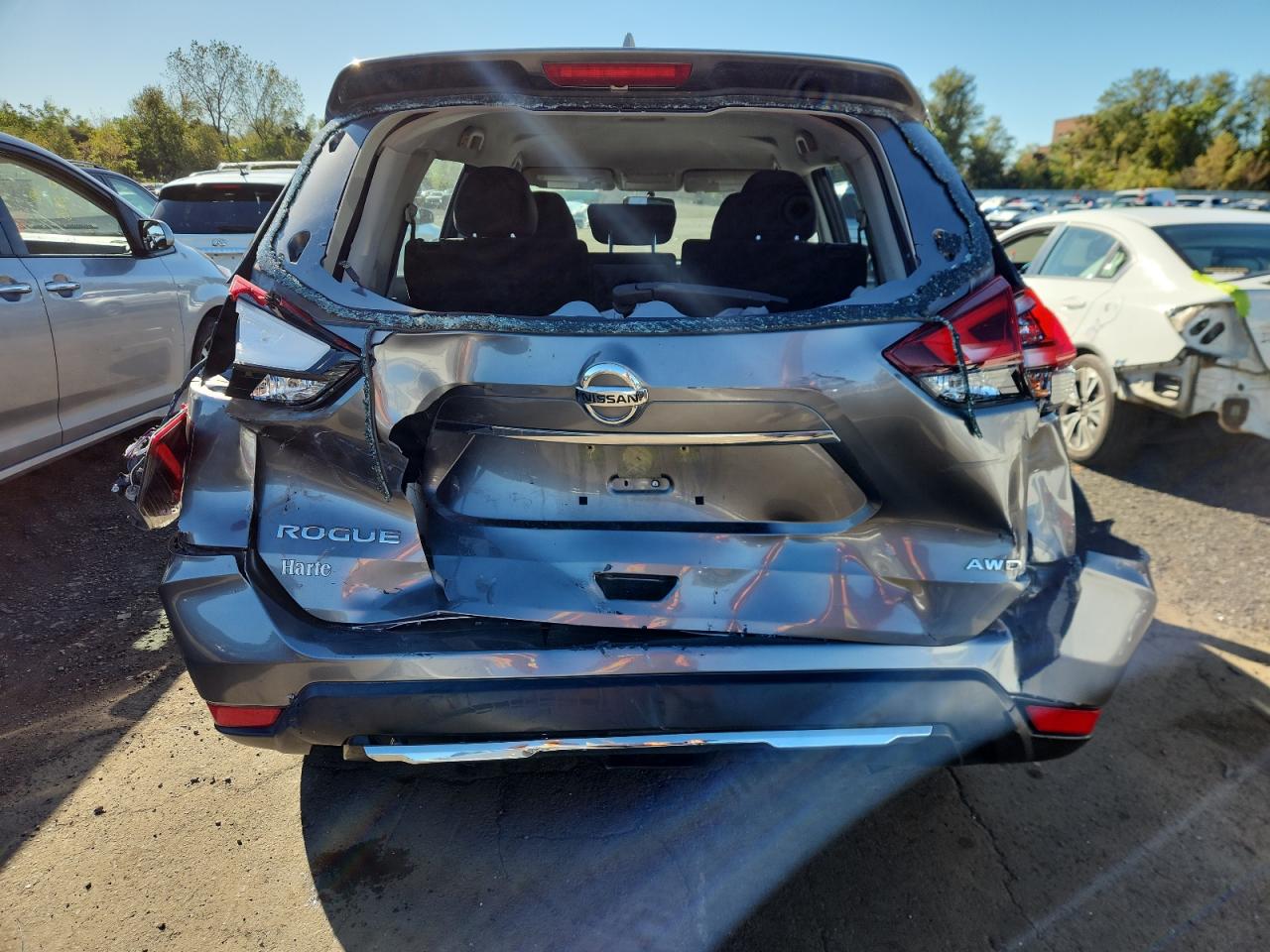 2018 Nissan Rogue S VIN: JN8AT2MV6JW302750 Lot: 85915405