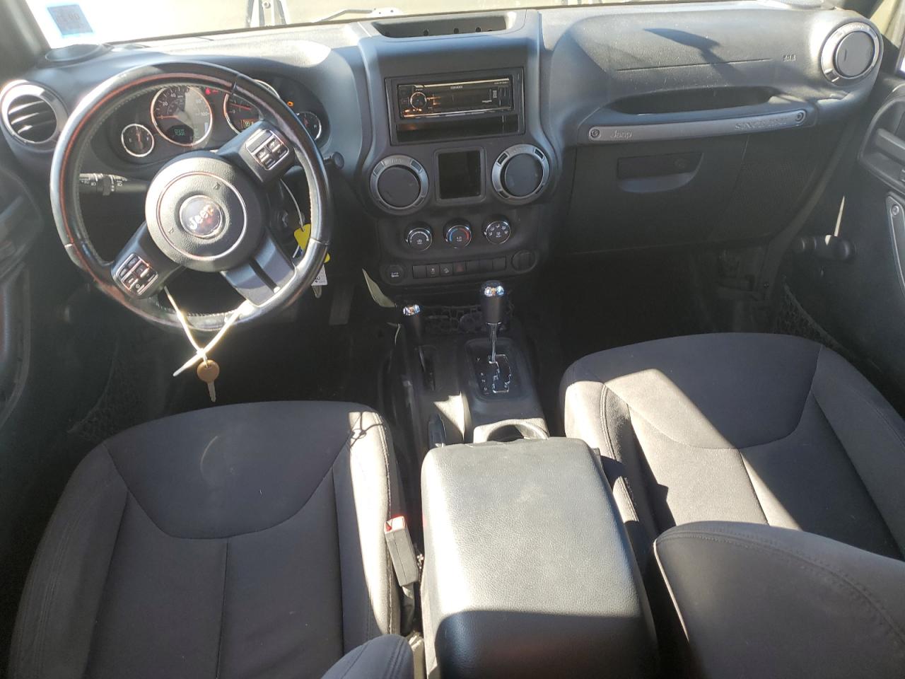 2016 Jeep Wrangler Unlimited Sport VIN: 1C4BJWDG0GL102231 Lot: 82259675