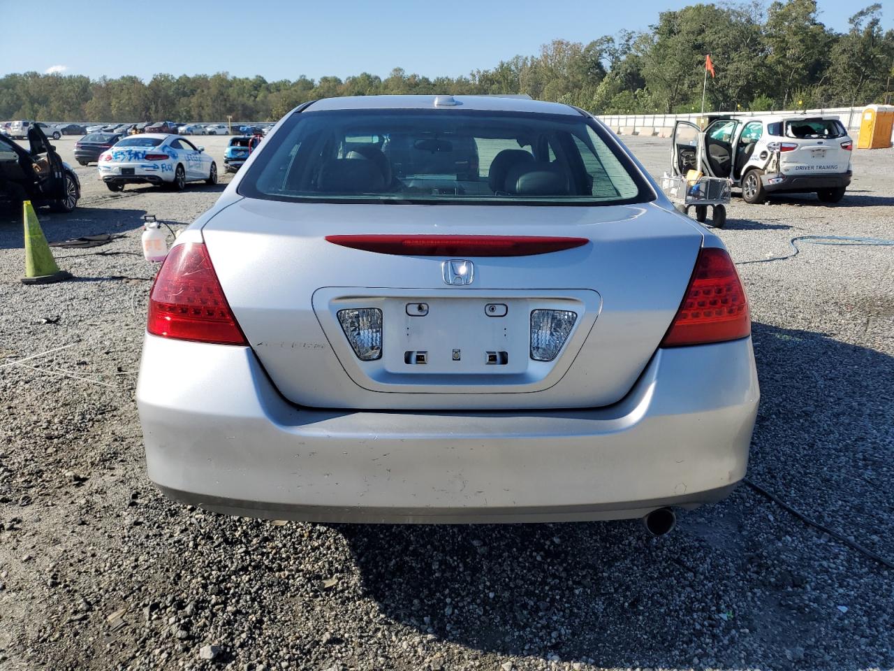 2007 Honda Accord Ex VIN: 1HGCM56897A092694 Lot: 84958695
