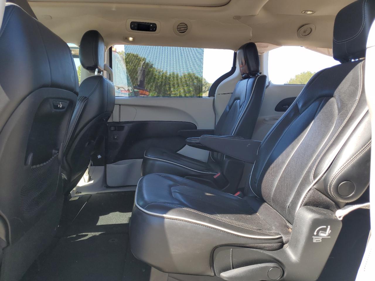 2022 Chrysler Pacifica Limited VIN: 2C4RC1GG8NR111710 Lot: 82325015